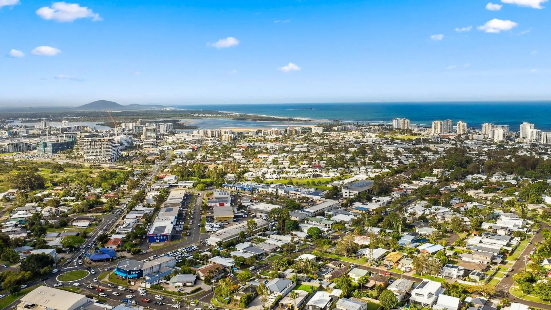 Holiday home Coastal Comfort: Relax & Recharge In Maroochydore