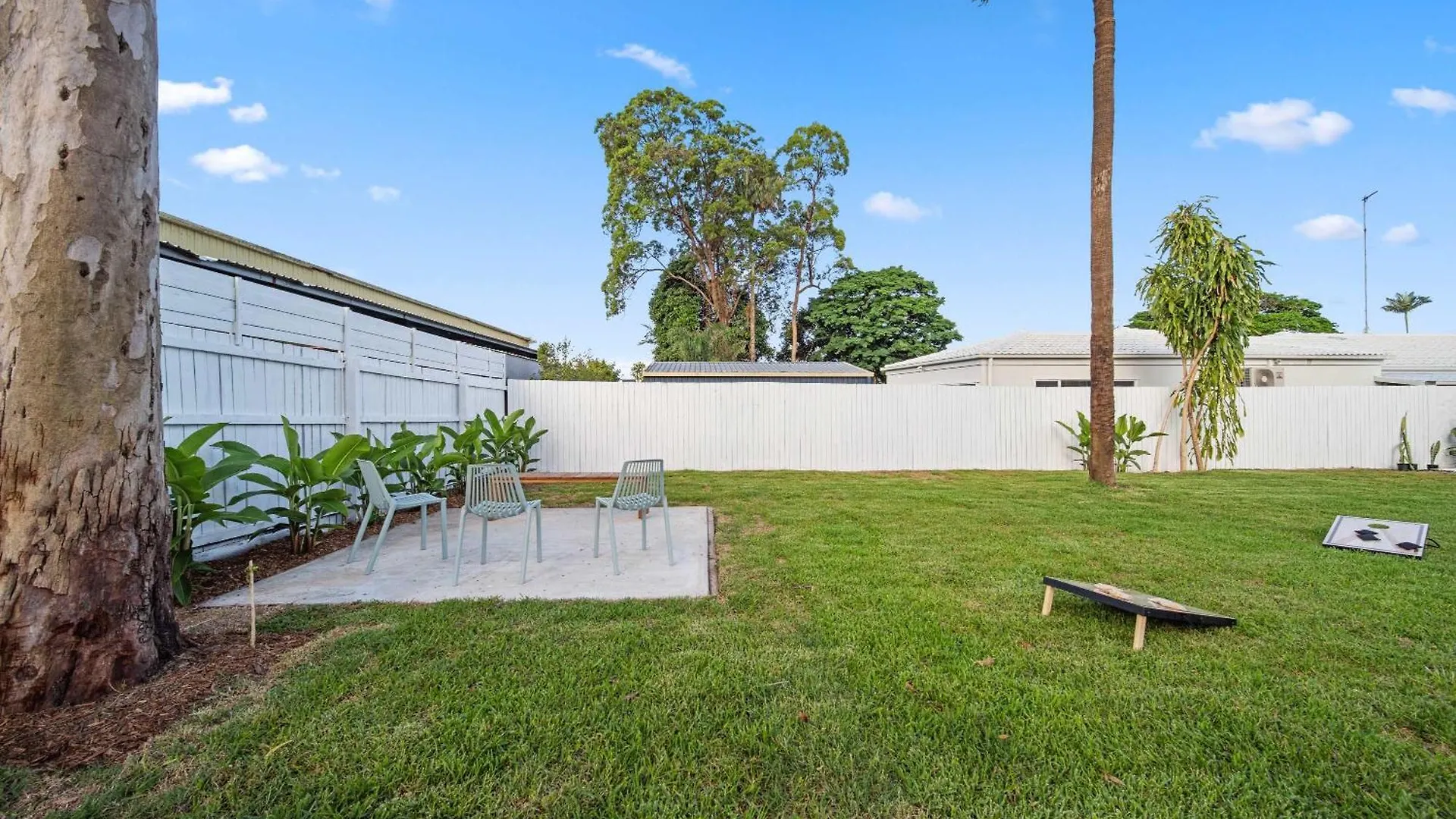 Coastal Comfort: Relax & Recharge In Maroochydore
