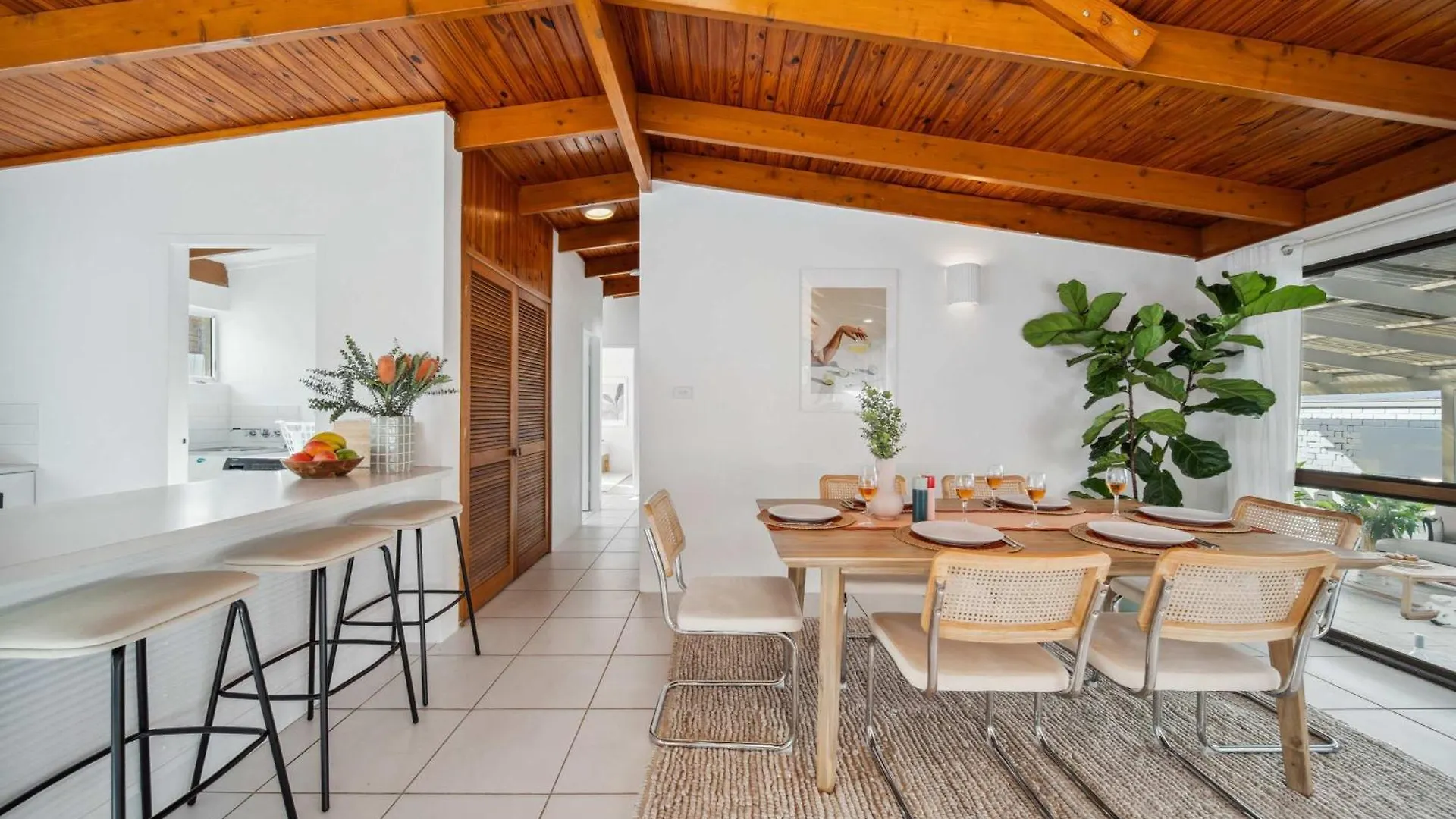 Holiday home Coastal Comfort: Relax & Recharge In Maroochydore